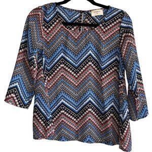 Everly Womens Blue Chevron Scoop Neck 3/4 Sleeve Blouse Flowy USA Made XS‎